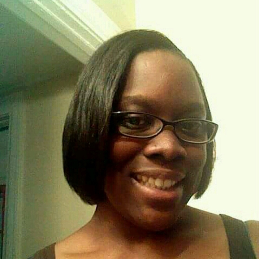 Meet your Posher, Latoya